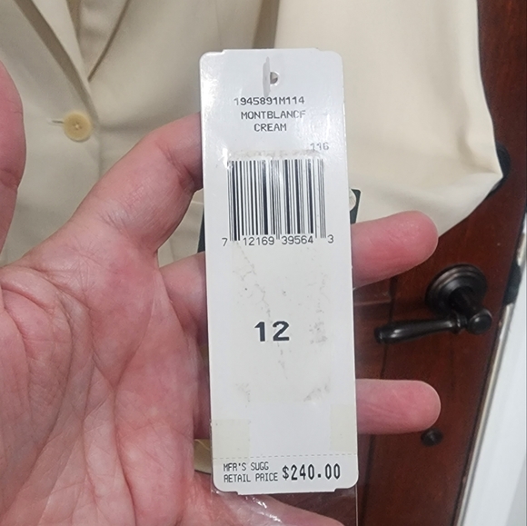 Lauren Ralph Lauren Silk Blazer - Picture 6 of 12